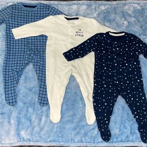 3 Piece Long sleeve Footed Onesies